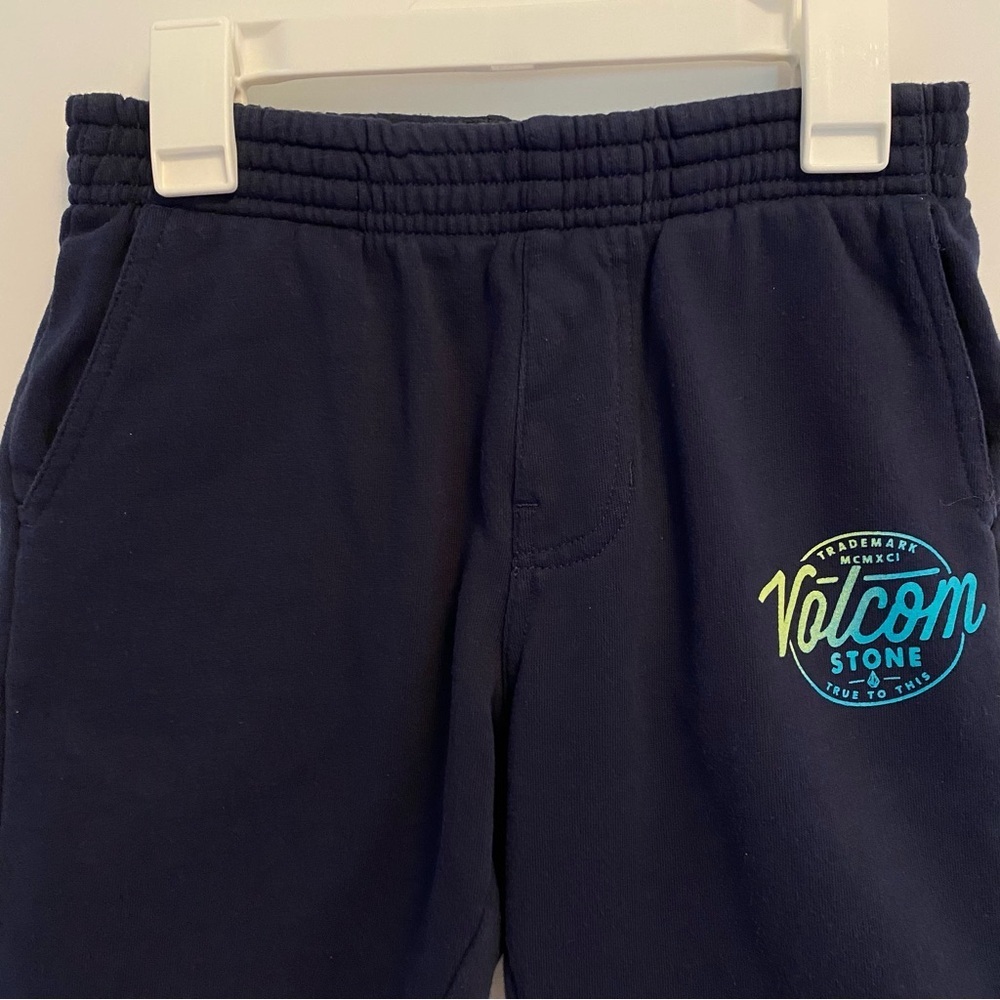 Volcom Boy's Athletic Fleece Sweatshorts Navy Blue Size S/ 8 Years - Picture 2 of 6